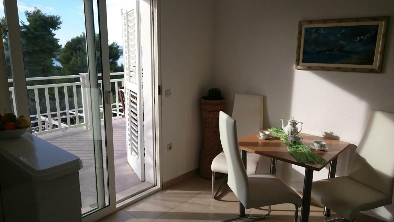 Apartments Mare Хвар Экстерьер фото